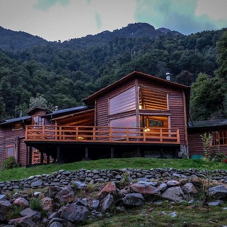 La Cabana Fishing Lodge Puerto Ramírez Екстериор снимка